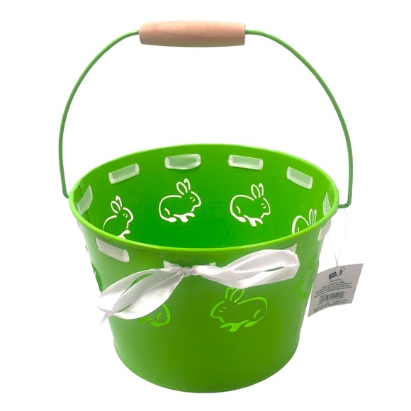 Holiday Green Bunny Metal Easter Basket Poshmark